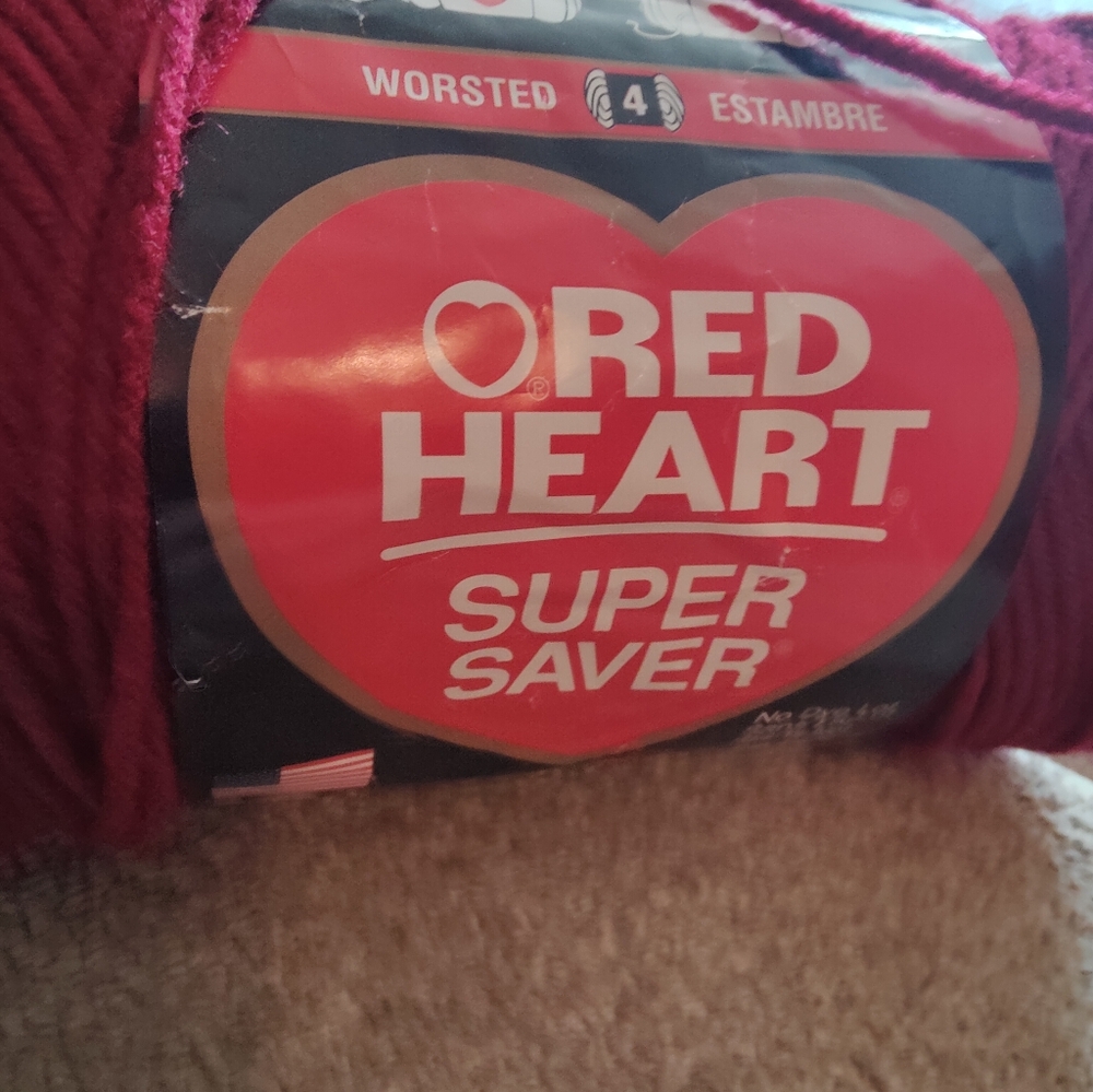 New Red Heart Super Saver Yarn Color Burgundy - Picture 5 of 6